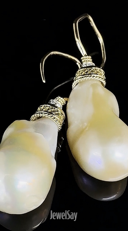 Exclusive Baroque gold earrings with natural baroque pearls | Buy or custom-made from JewelSay jewelers