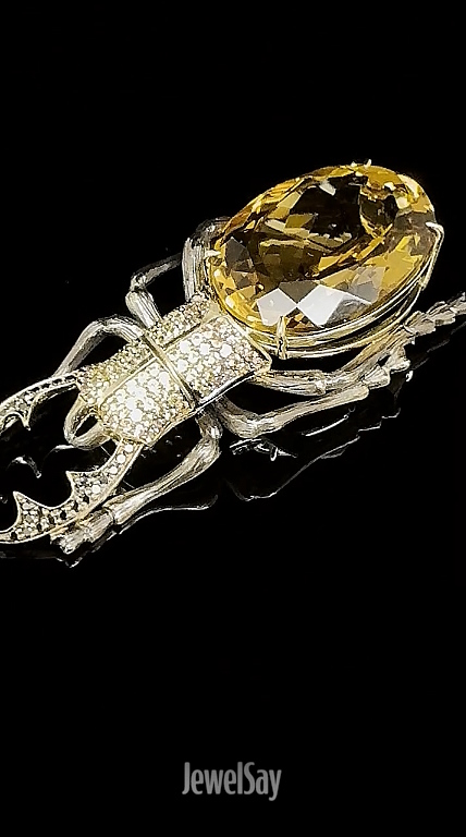 Exclusive Stag Beetle gold brooch with natural citrine | Buy or order from JewelSay jewelers
