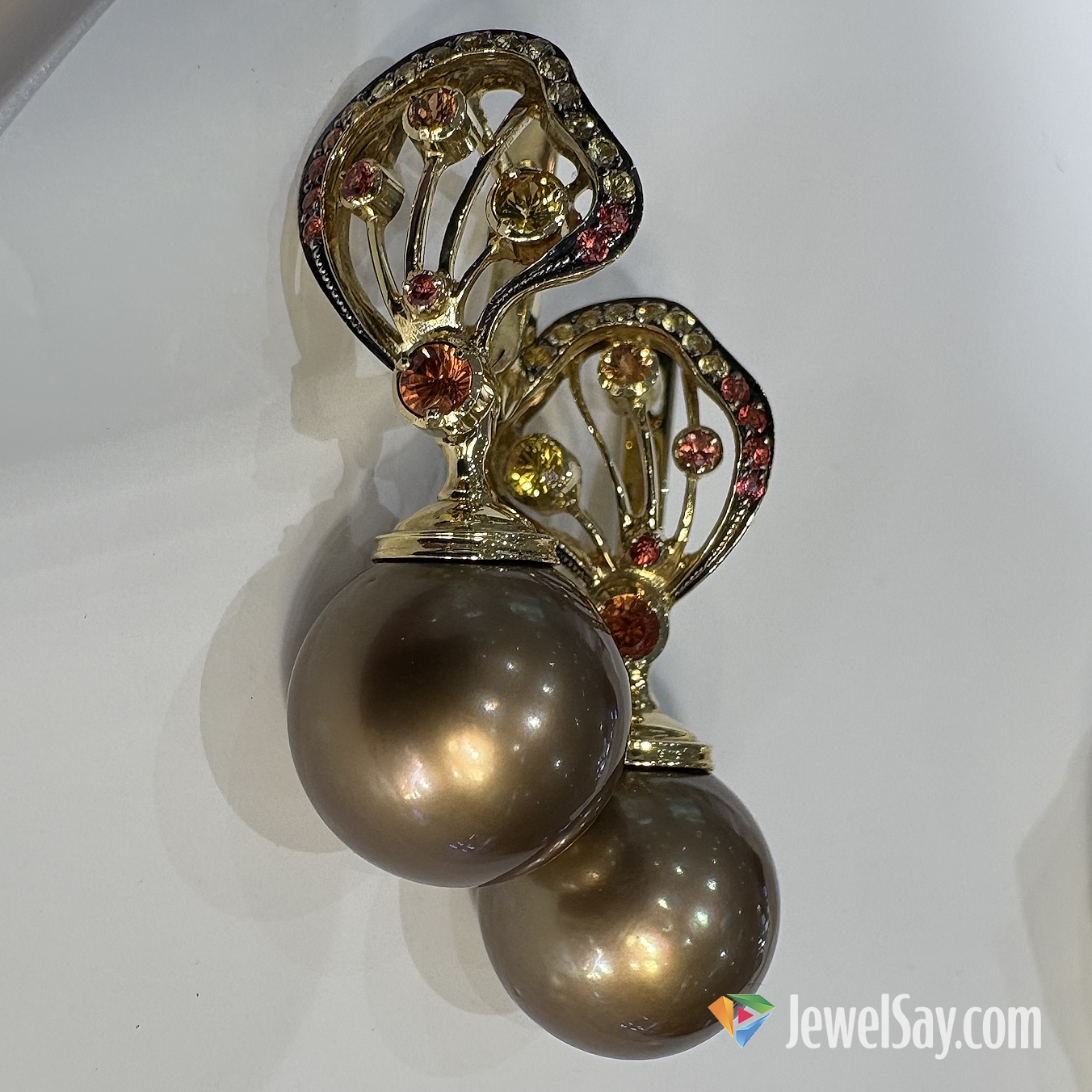 Авторская золотая модель от ювелиров JewelSay Авторская золотая модель от ювелиров JewelSay