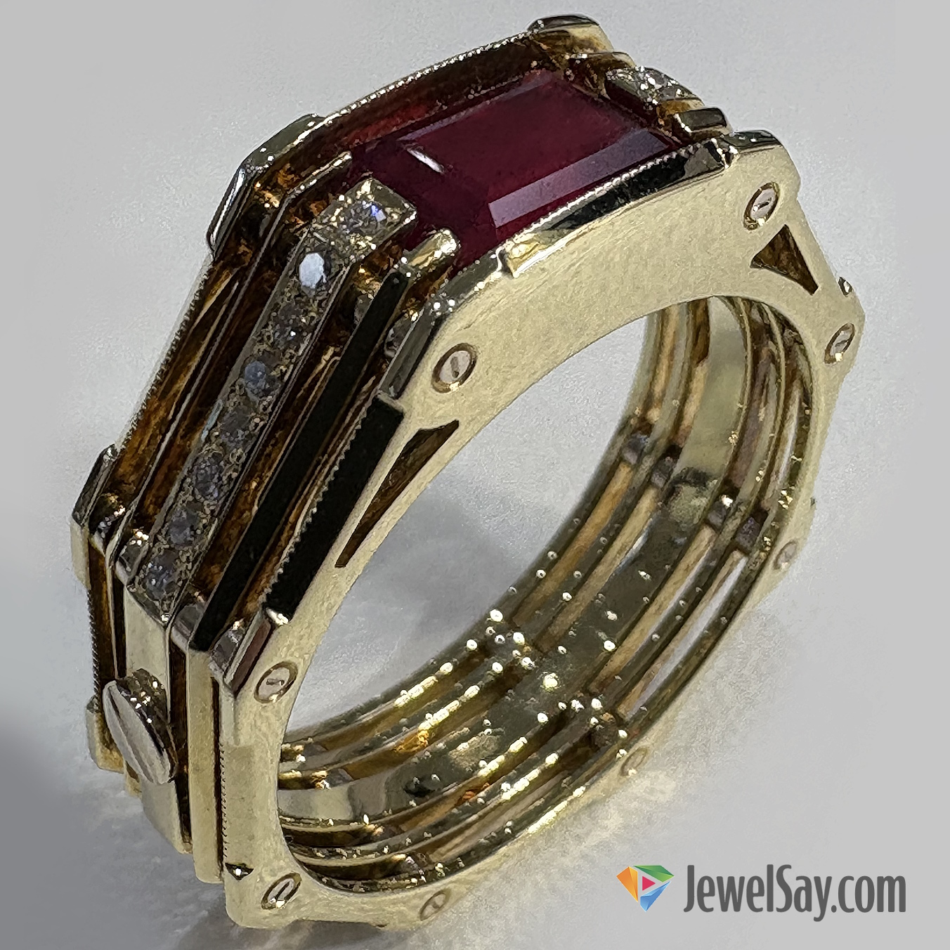 Индивидуальный заказ составных колец у автора технологии, Сергея Густова, имеет множество преимуществ