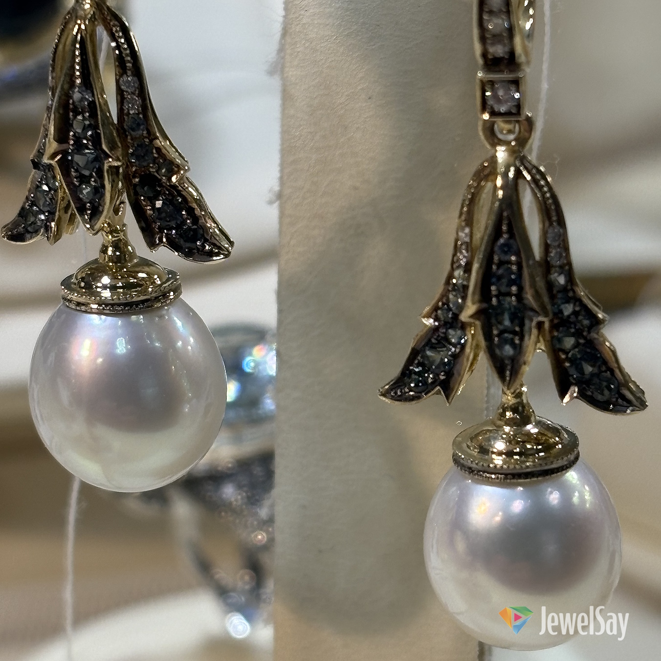 Золотые серьги с жемчугом станут не только стильным аксессуаром, но и прекрасным символом Вашей индивидуальности