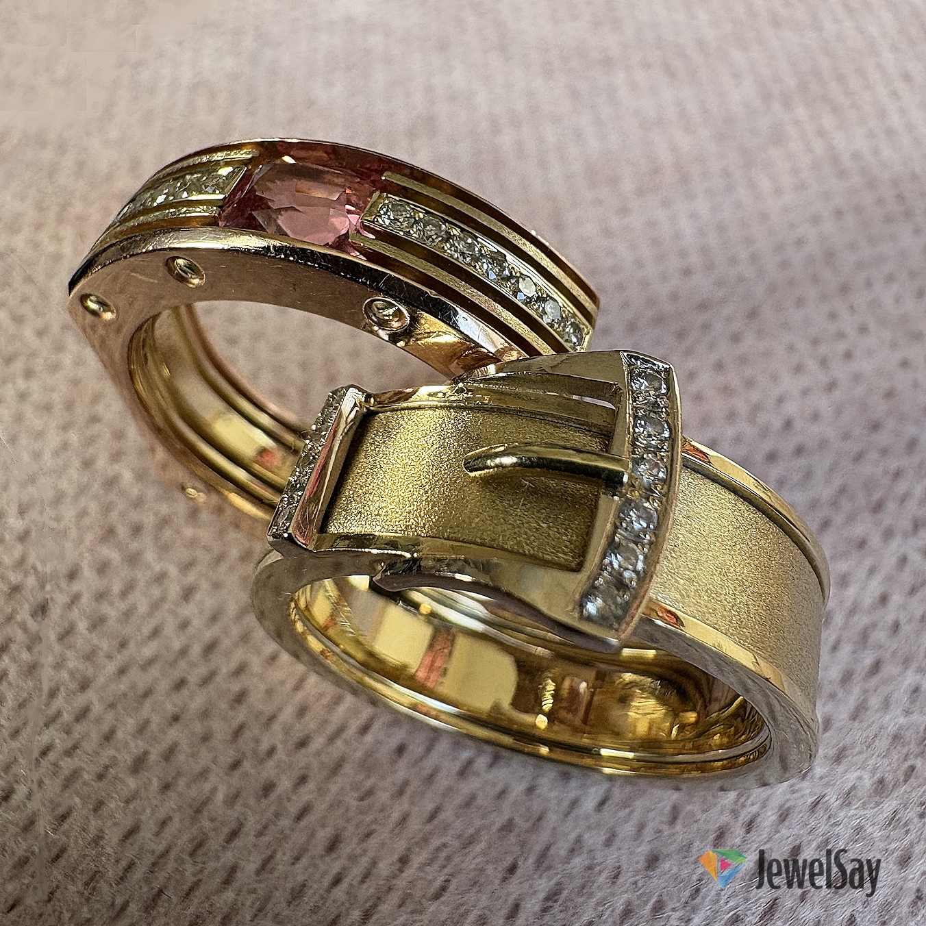 Дизайнерское составное кольцо на заказ — это не только знак любви и внимания к дорогому человеку, но и вложение в Ваш стиль, которое будет радовать Вас годами