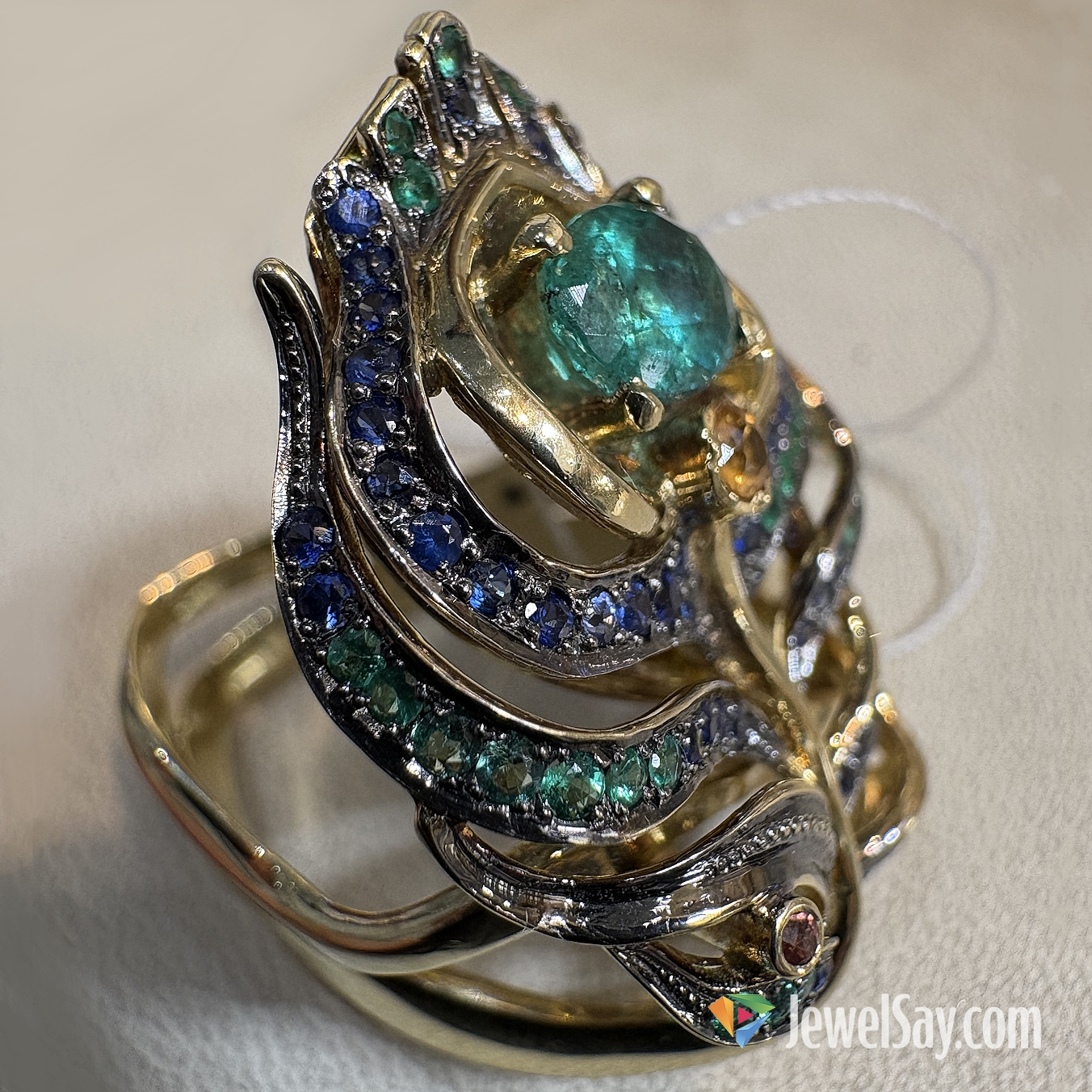 Индивидуальное изготовление элитных свадебных колец на заказ